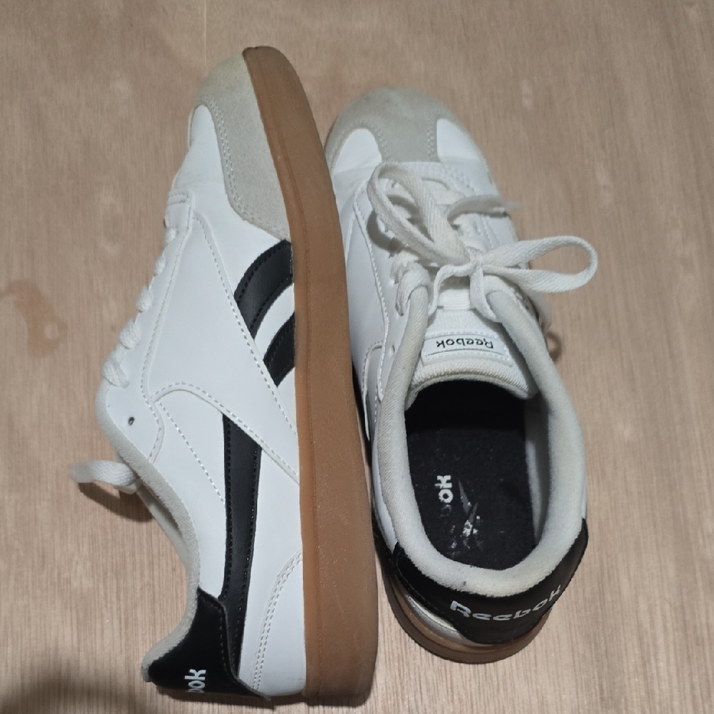 Reebok Classic White and Black Sneakers with Tan Sole